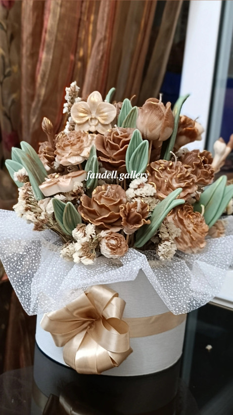 باکس گل شمع قطر ۲۰